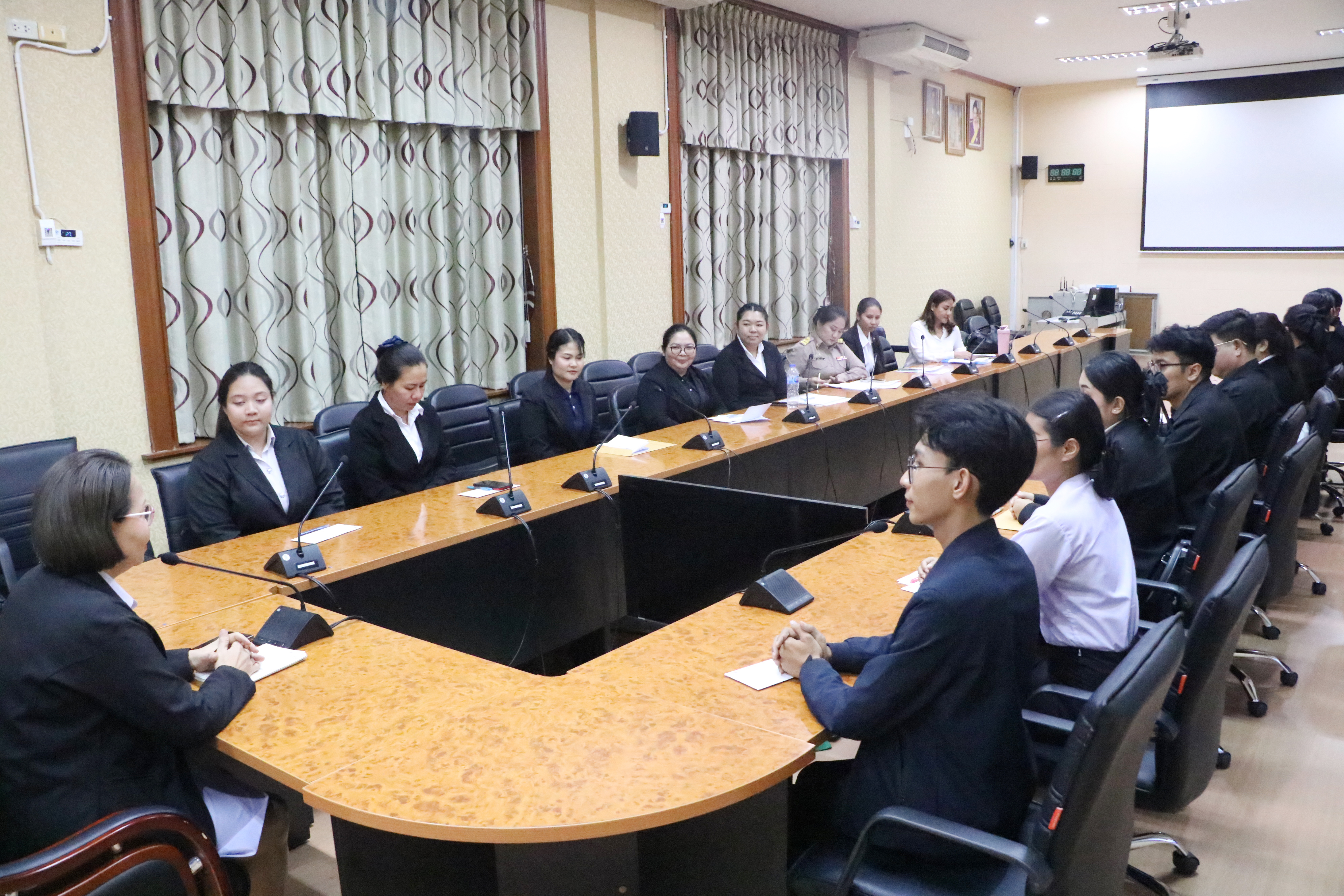 title - ส.ป.ก. รับรายงานตัวบรรจุและแต่งตั้งบุคคลเข้ารับราชการในตำแหน่งเจ้าพนักงานธุรการปฏิบัติงาน